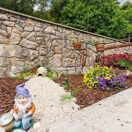 Milan Апартаменты