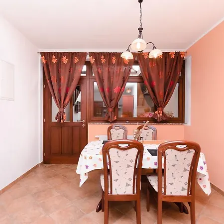 Milan Апартаменты