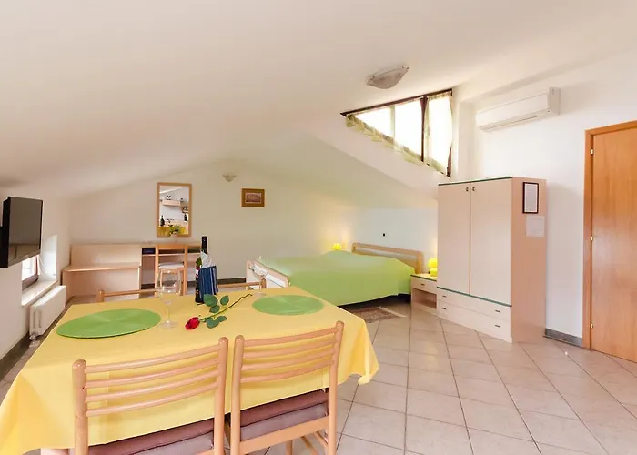 Milan * ميدفيجا